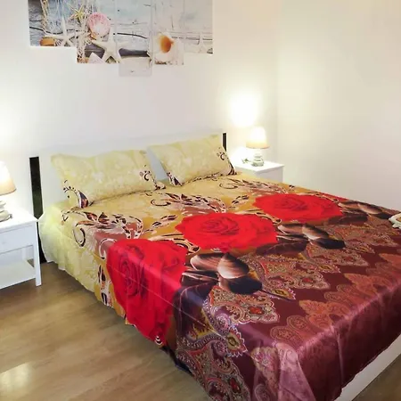Sollis Apartment